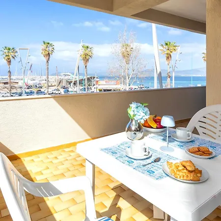 Sorriso Sul Porto Alghero